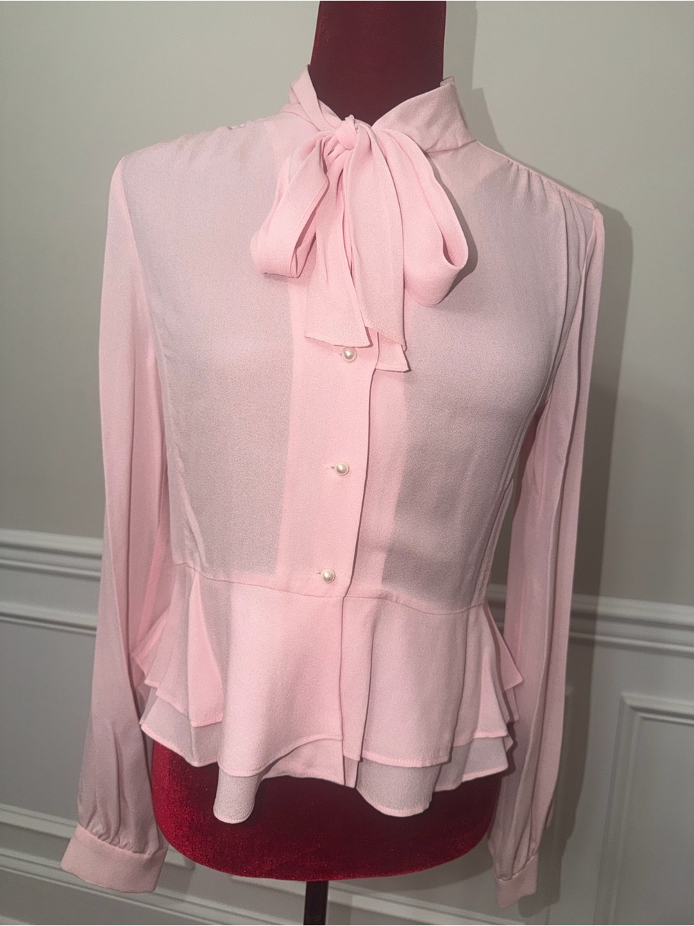 LYNN Korea Soft Pink Tie Neck  Bow Peplum Blouse Pearl Buttons Silk Mi